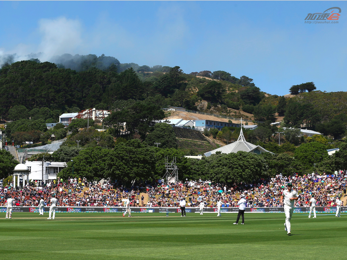 菲尼克斯太阳转会期内部沟通；志在德国杯名次提升；话题不断；训练强度明显提升的简单介绍-开云体育官网